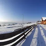 Caloroczne Pasja Ii View,lake & クルシュコフツェ